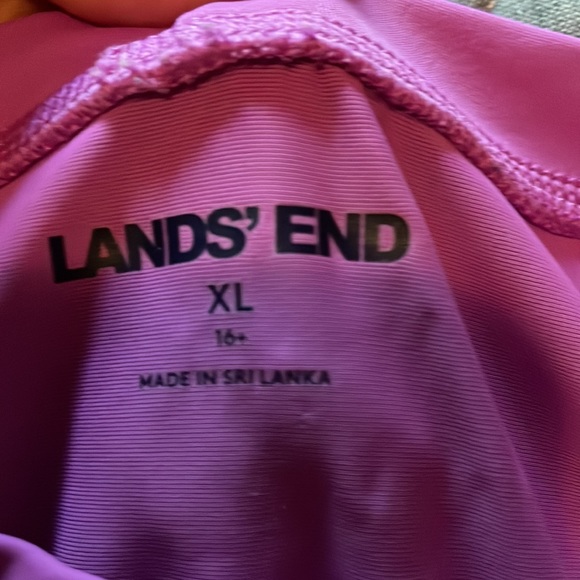 Lands End Rash Guard - multiple sizes - Picture 5 of 5